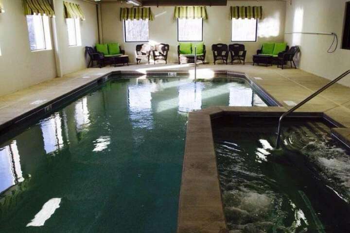 Pool 3 of 25