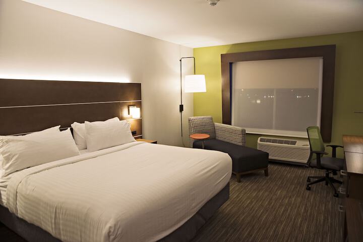Room 31 of 53