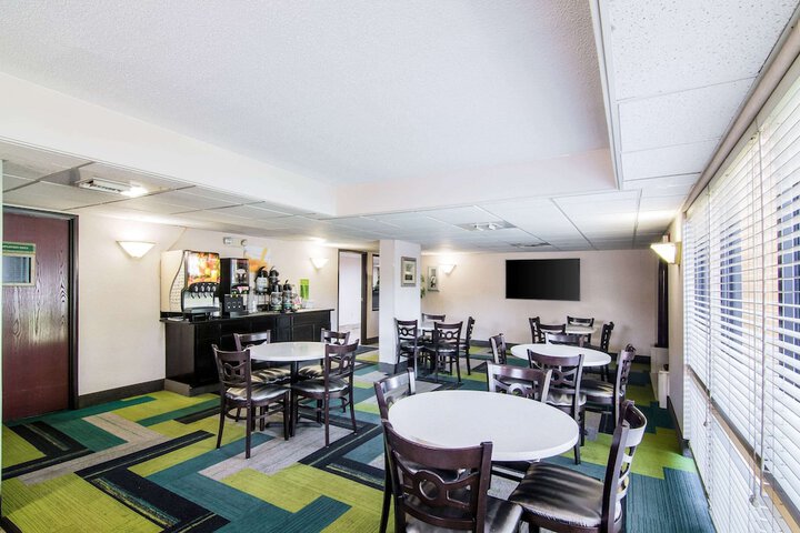 Quality Inn near University of Mobile
