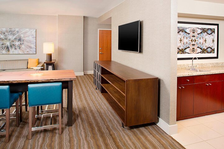 Room 16 of 63
