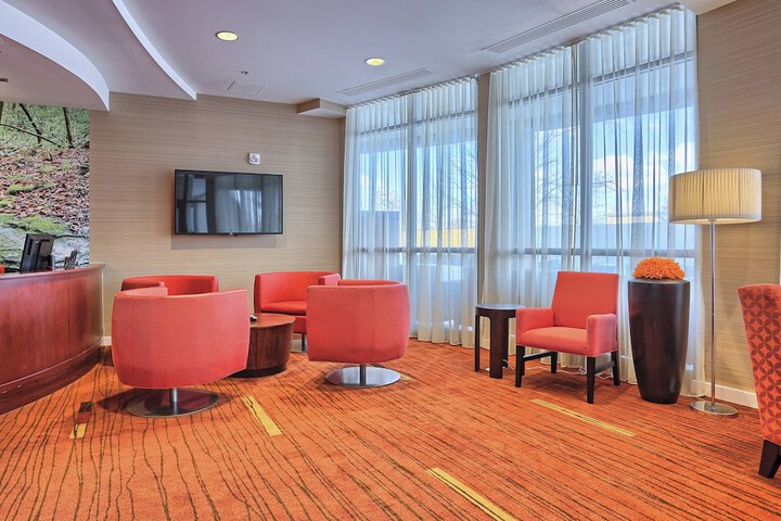 Courtyard by Marriott Harrisburg West / Mechanicsburg