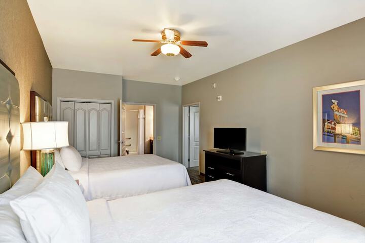 Room 18 of 49
