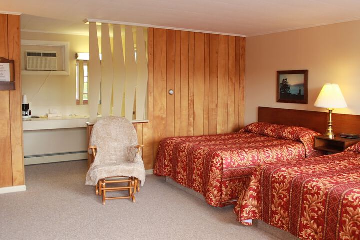 Room 68 of 80