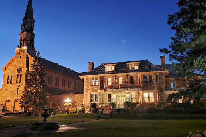 Manoir Chamberland (Adults Only No Pets)