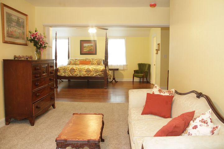 Room 31 of 43
