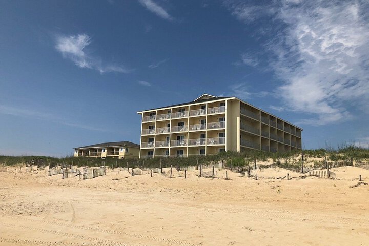 Hotel 2 of 107