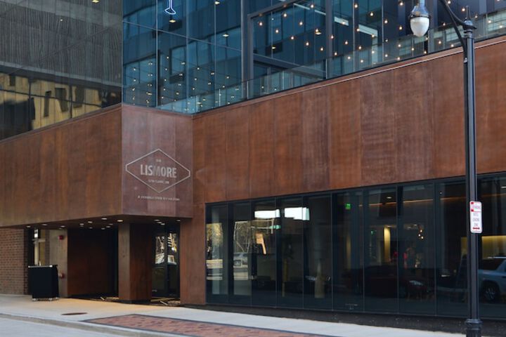 The Lismore Eau Claire - a DoubleTree by Hilton