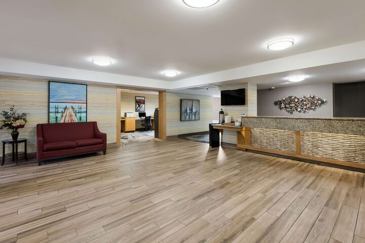 Hotel Interior 12 of 45