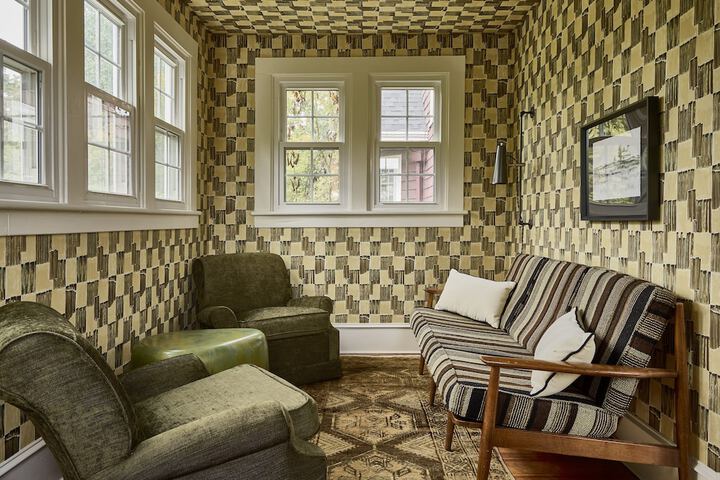 Room 22 of 48