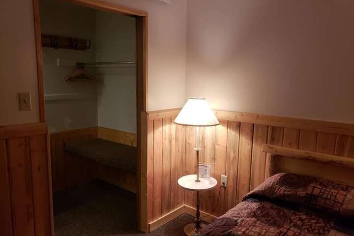 Room 47 of 79
