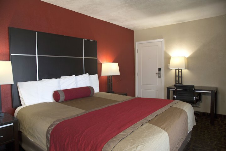 Room 20 of 64