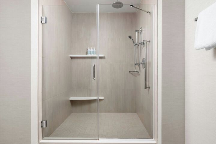 Courtyard by Marriott Charlotte City Center