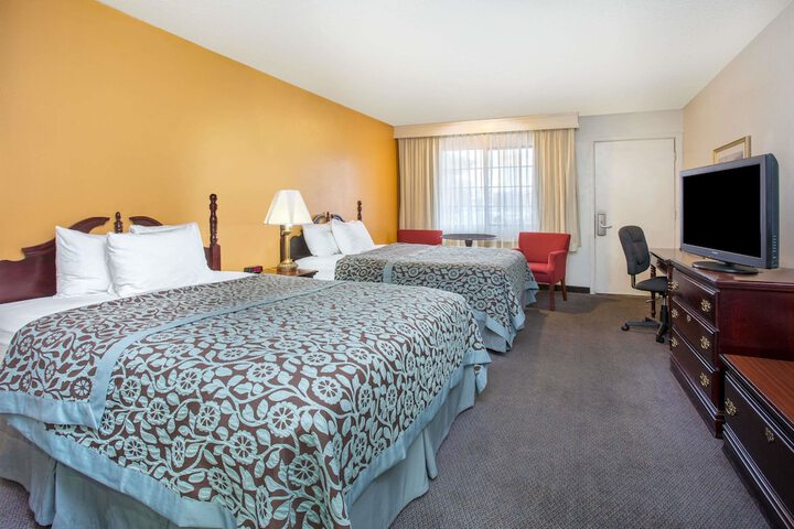 Room 25 of 30