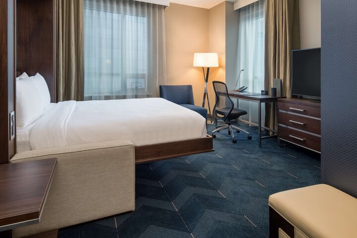 Embassy Suites by Hilton Seattle Downtown Pioneer Square