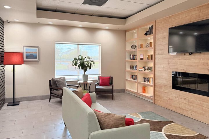 Country Inn & Suites by Radisson Harlingen, TX