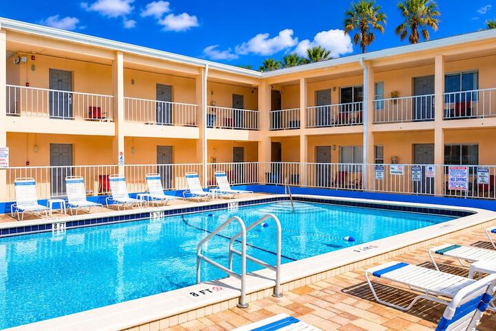Belleair Beach Resort Motel