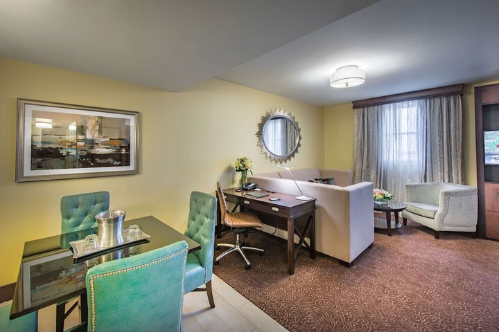Room 82 of 145