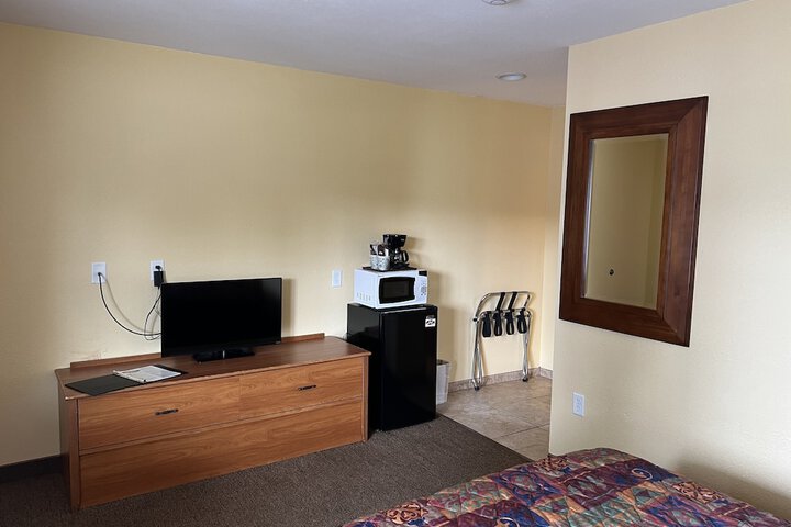 Room 262 of 443