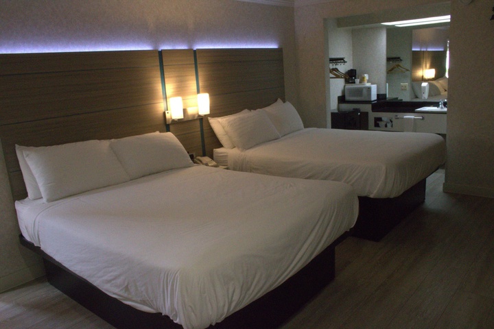Room 39 of 42