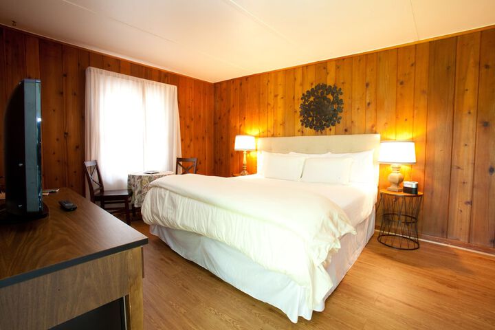 Room 20 of 28