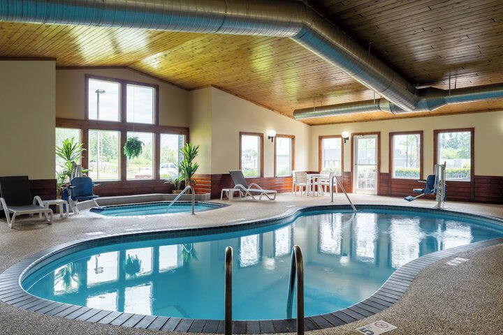 Pool 7 of 44