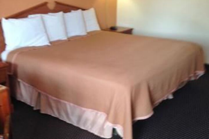 Americas Best Value Inn and Suites Senatobia