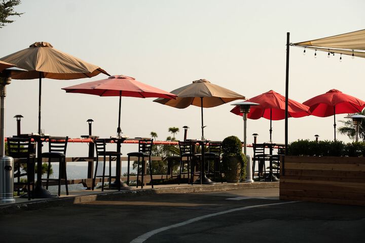Sundeck 42 of 45