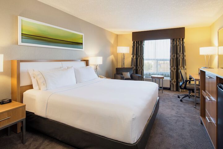 Holiday Inn Express & Suites Sherwood Park-Edmonton Area by IHG