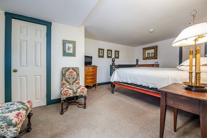 Wayside Inn