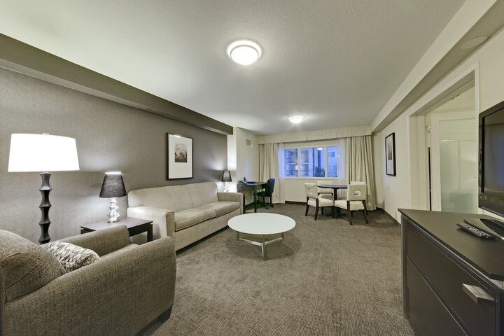Room 54 of 81