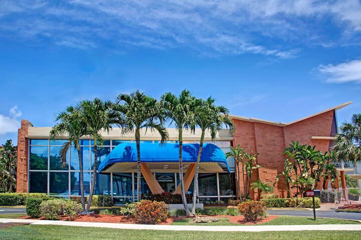 Knights Inn Hallandale
