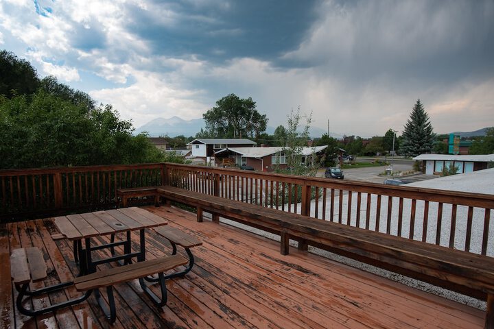Sundeck 116 of 125