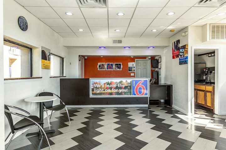 Motel 6 Elizabeth NJ - Newark Liberty Intl Airport