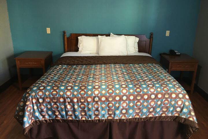 Room 34 of 44