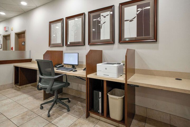 Business Center 42 of 42