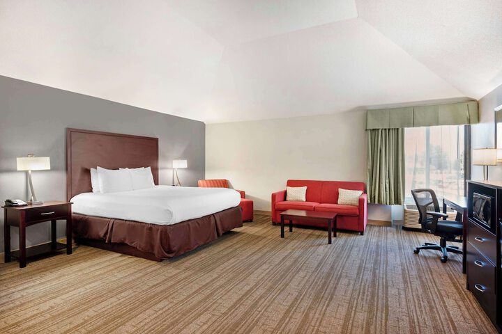 Best Western Ashbury Inn