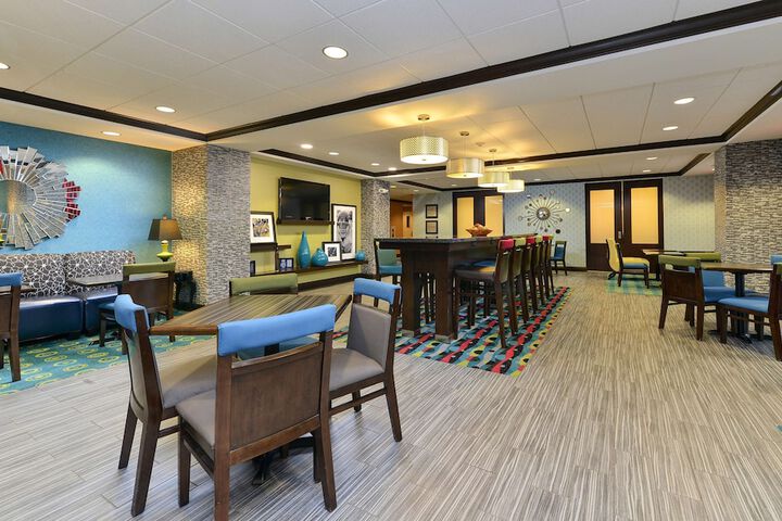 Hampton Inn Iowa City / University Area