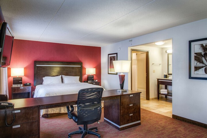 Room 36 of 51