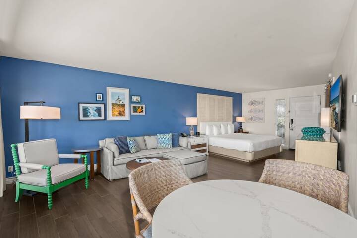Paradise Point Resort & Spa
