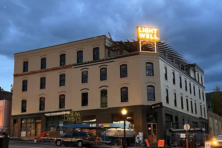 Lightwell Hotel & Spa