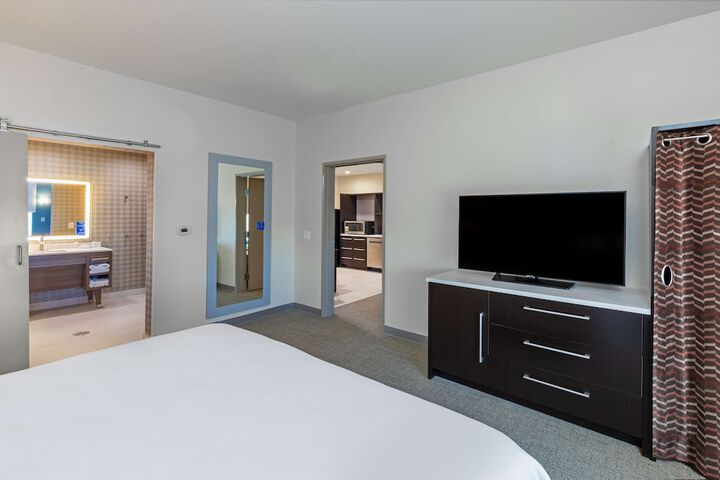 Home2 Suites by Hilton Midland East