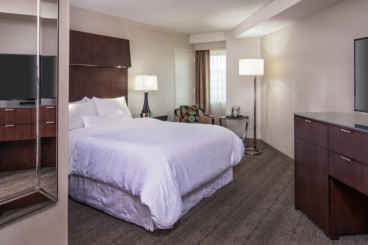 Room 18 of 47