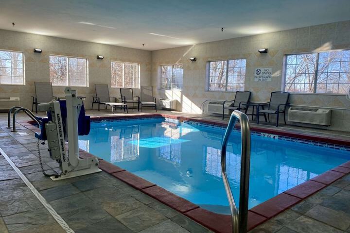 Pool 2 of 14