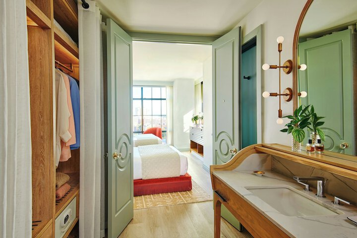 Virgin Hotels New Orleans
