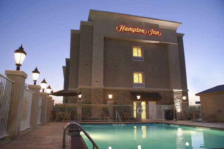 Pool 6 of 27