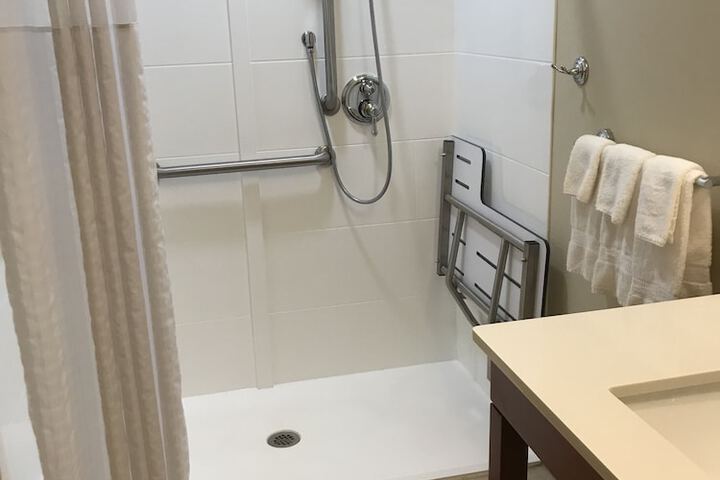 Room 19 of 25