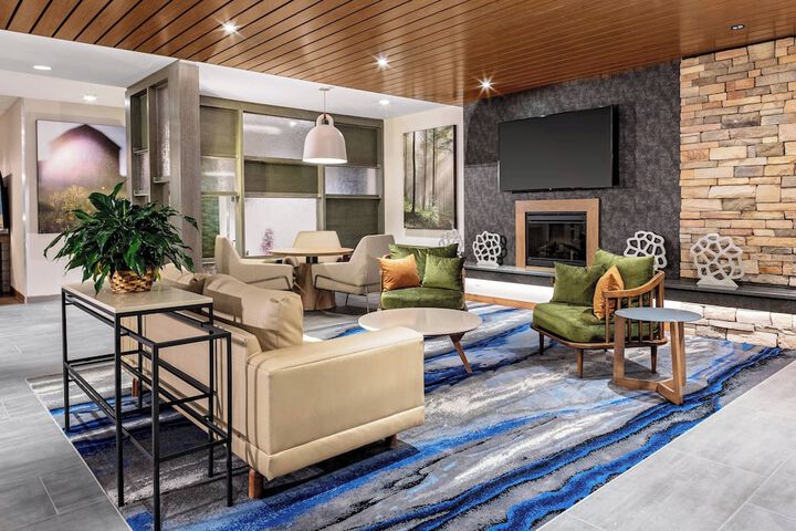 Fairfield Inn & Suites by Marriott Queensbury Glens Falls / Lake George Area