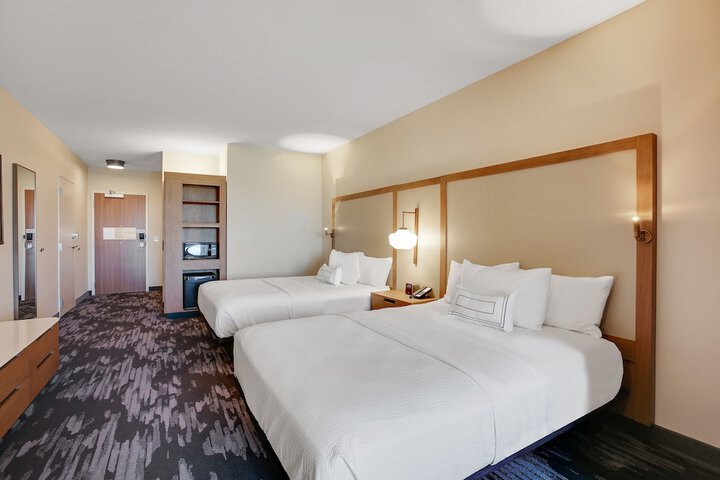 Room 10 of 31
