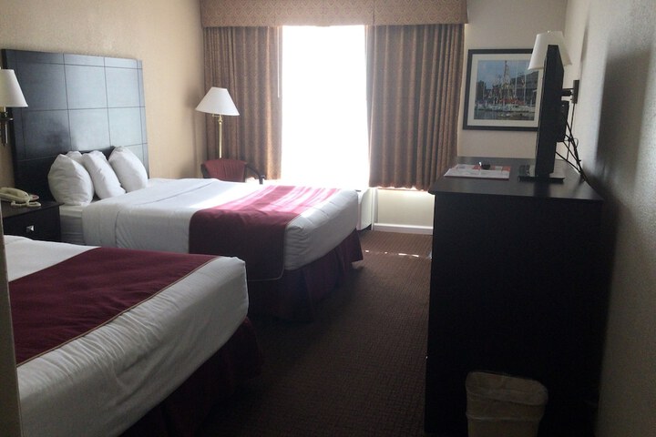 Room 20 of 36