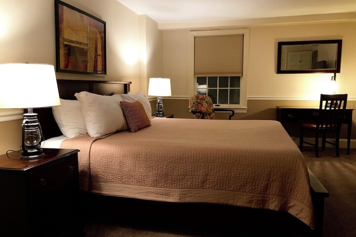 Joseph Ambler Inn